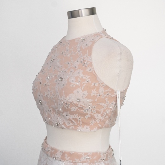 TERANI. Two Piece Halter Lacy Patterend Prom High Low Ball Gown - Picture 4 of 16